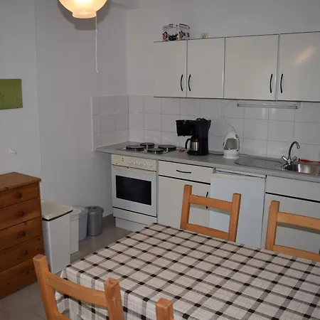 Schwalbenhof Apartamento *