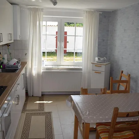Schwalbenhof Apartment Kuehlungsborn